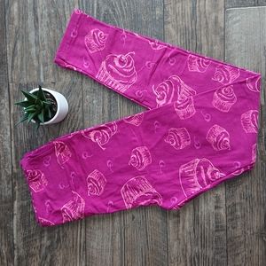 💥2/$40💥 Cupcake Leggings